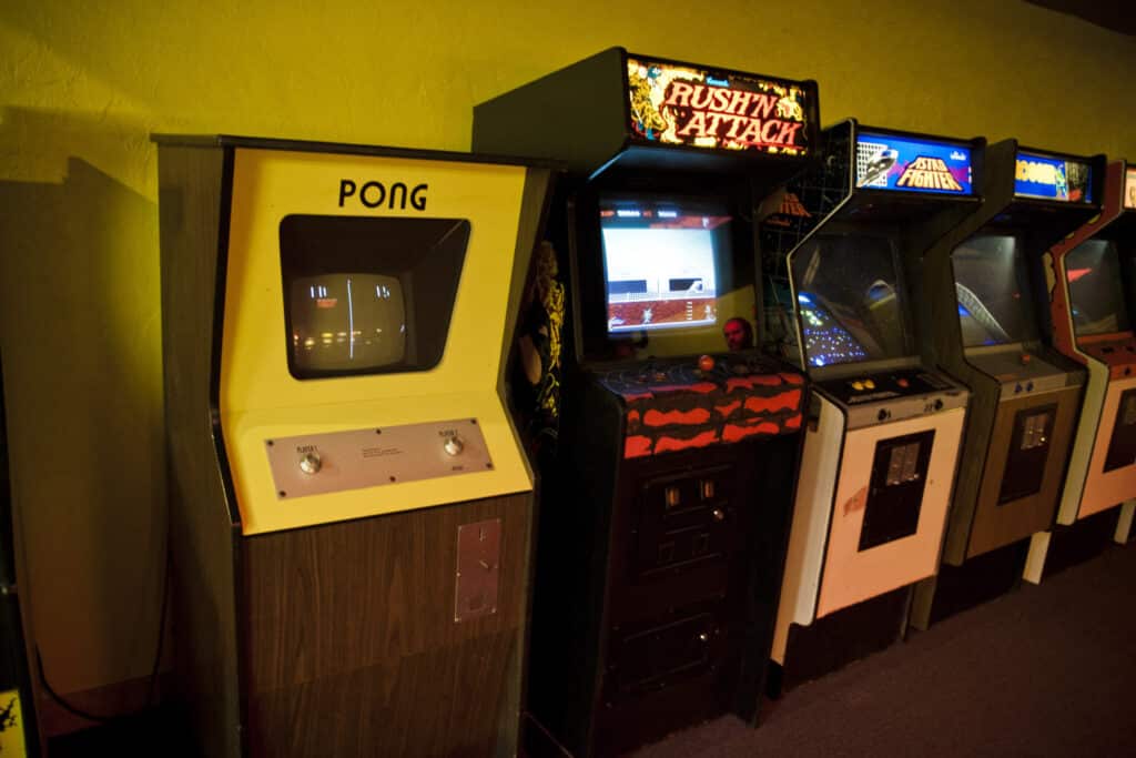 La Evolución de los Juegos Arcade: Desde los Clásicos hasta los Últimos Lanzamientos