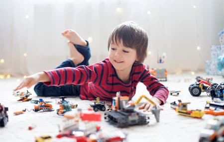 El impacto de Lego en el desarrollo de habilidades motoras y cognitivas en los niños
